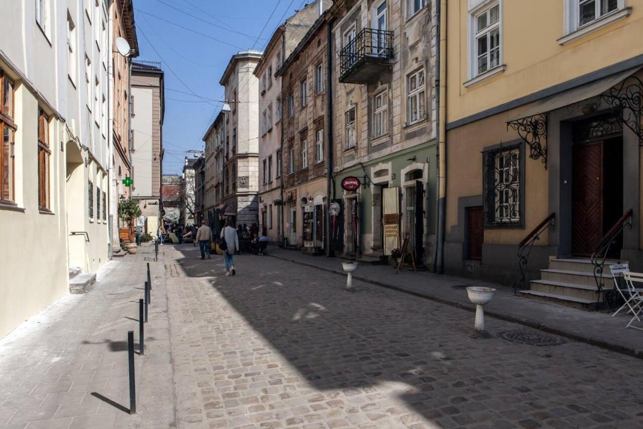 Apartments On Staroyevreiska Street Lviv Exterior photo